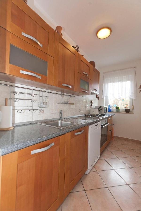 Apartman Nade Pula Buitenkant foto